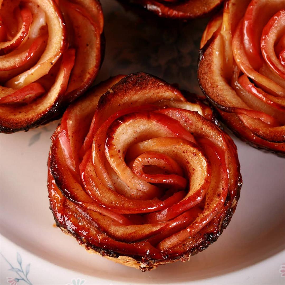 Maple Baked Apple Roses with Puff Pastry