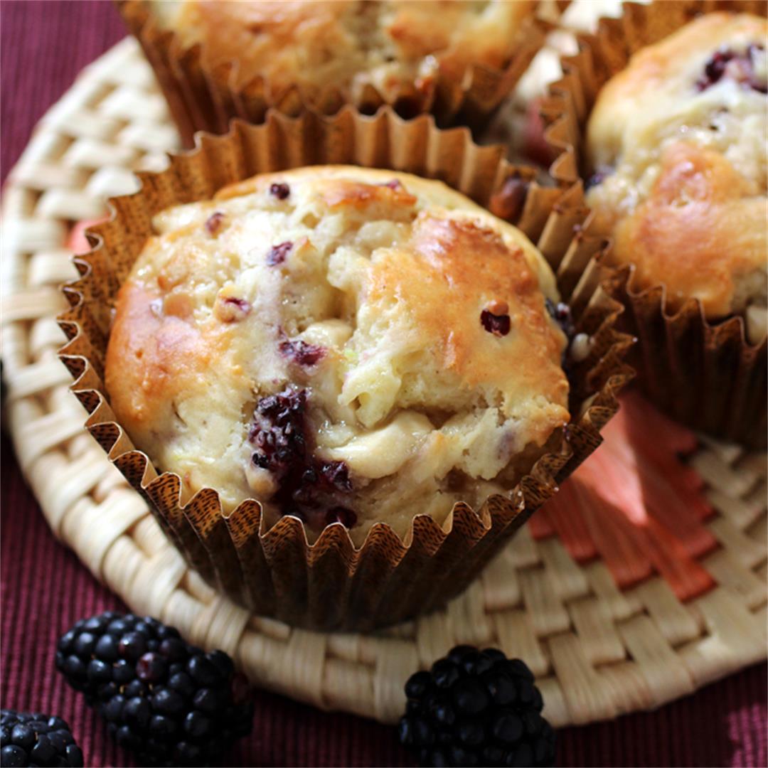 Blackberry and white chocolate muffins
