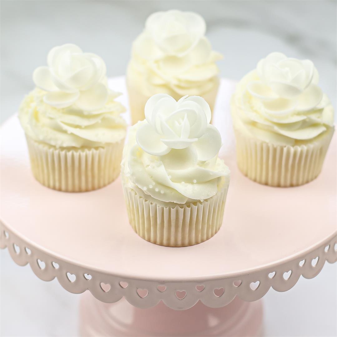 White Wedding Cake Cupcakes - Cake Mix Recipes