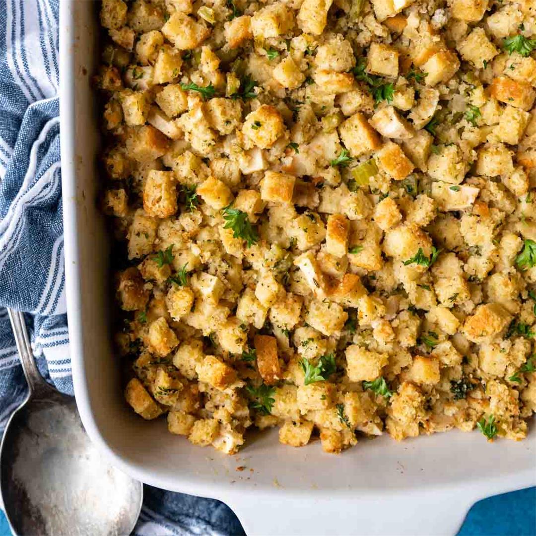 How to Make the Best Gluten-Free Stuffing