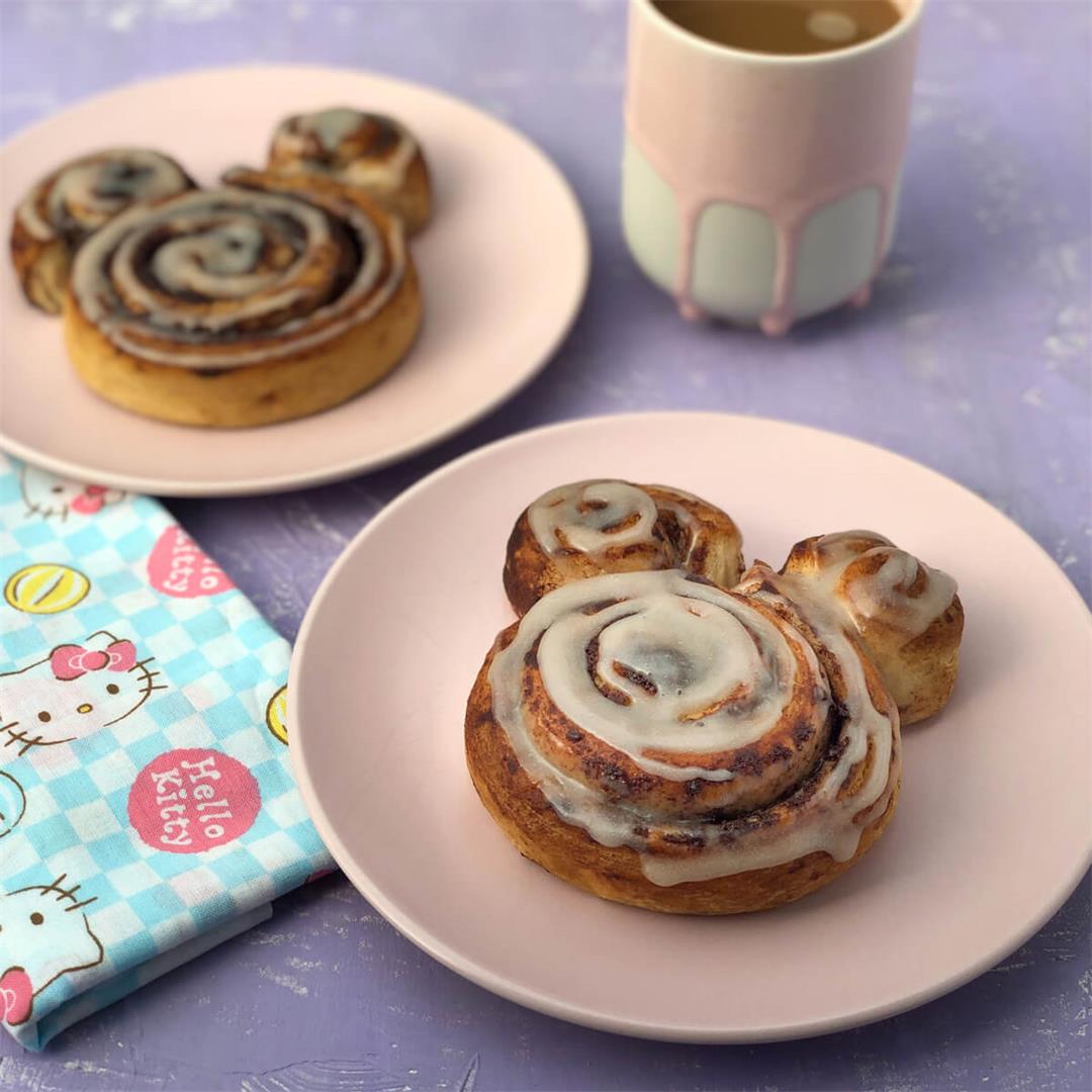 Cute Cinnamon Rolls (Quick and Easy)