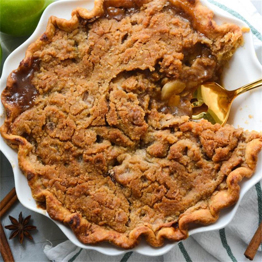 Apple Crumble Pie with Chai Spices