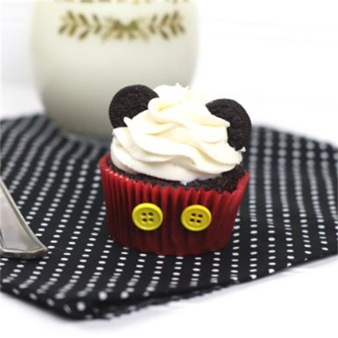 Mickey Mouse Cupcakes with Oreo Ears