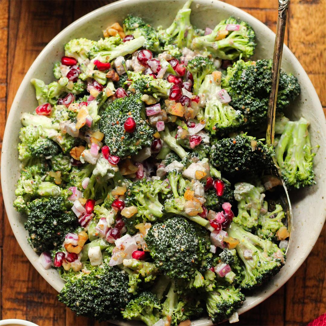 Easy Broccoli Salad Recipe.
