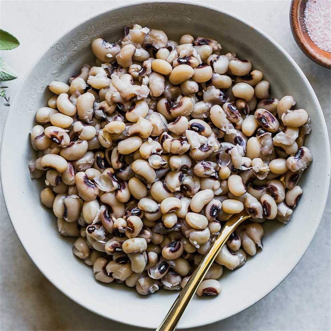 Instant Pot Black Eyed Peas ⋆ Only 7 Minutes Cooked From Dried!