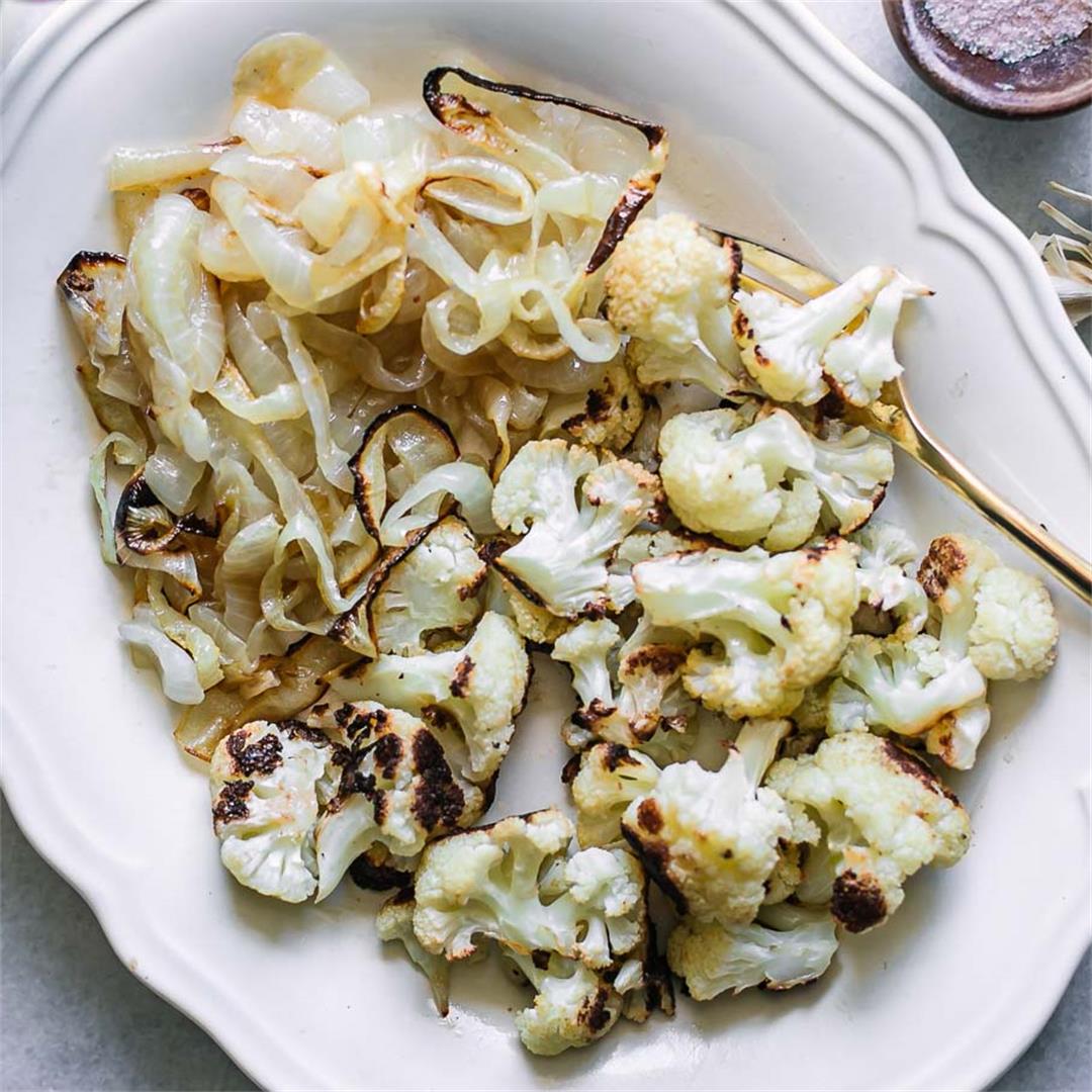 Roasted Cauliflower and Onions ⋆ Only 5 Ingredients + 40 Mins