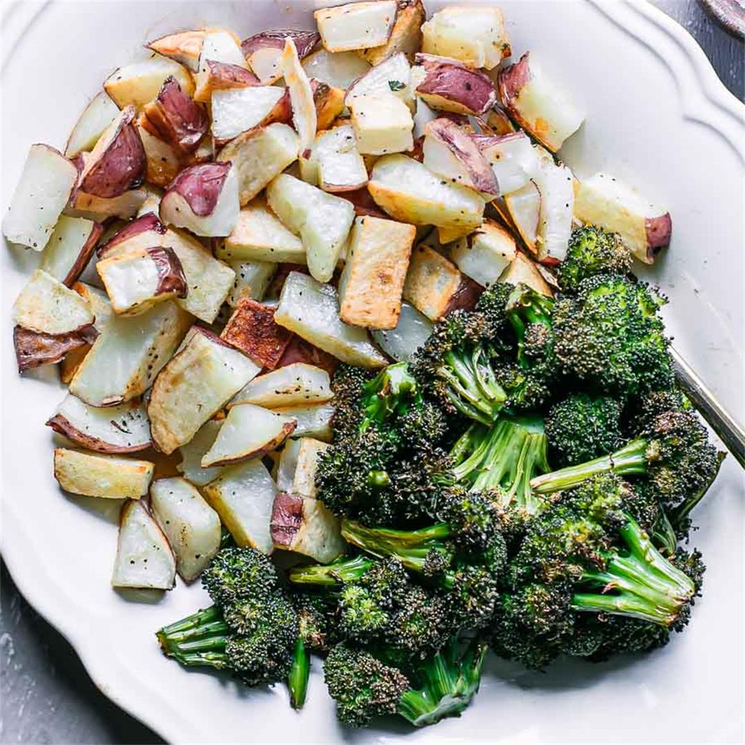 Roasted Broccoli and Potatoes ⋆ Only 5 Ingredients + 40 Minutes