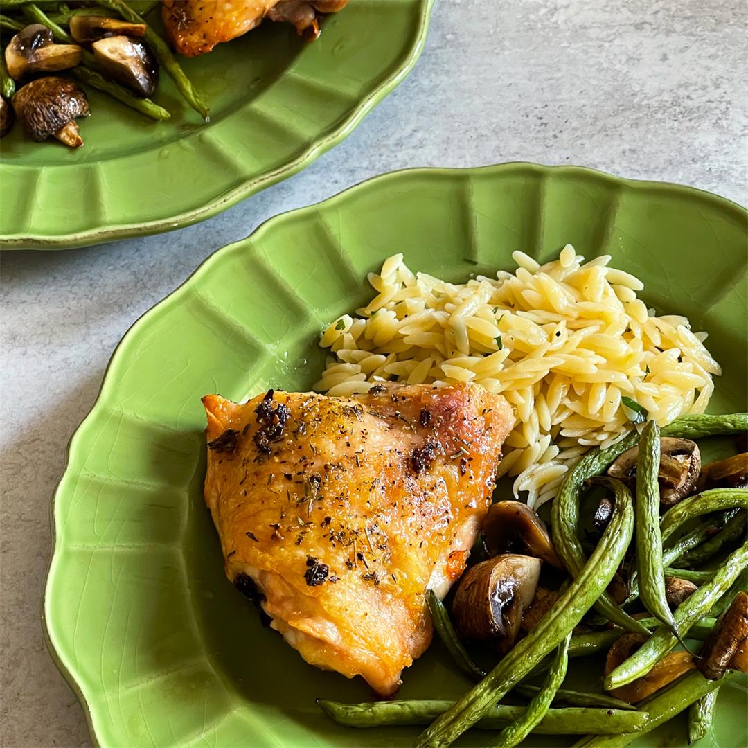 Sheet Pan Chicken with Mushrooms and Green Beans