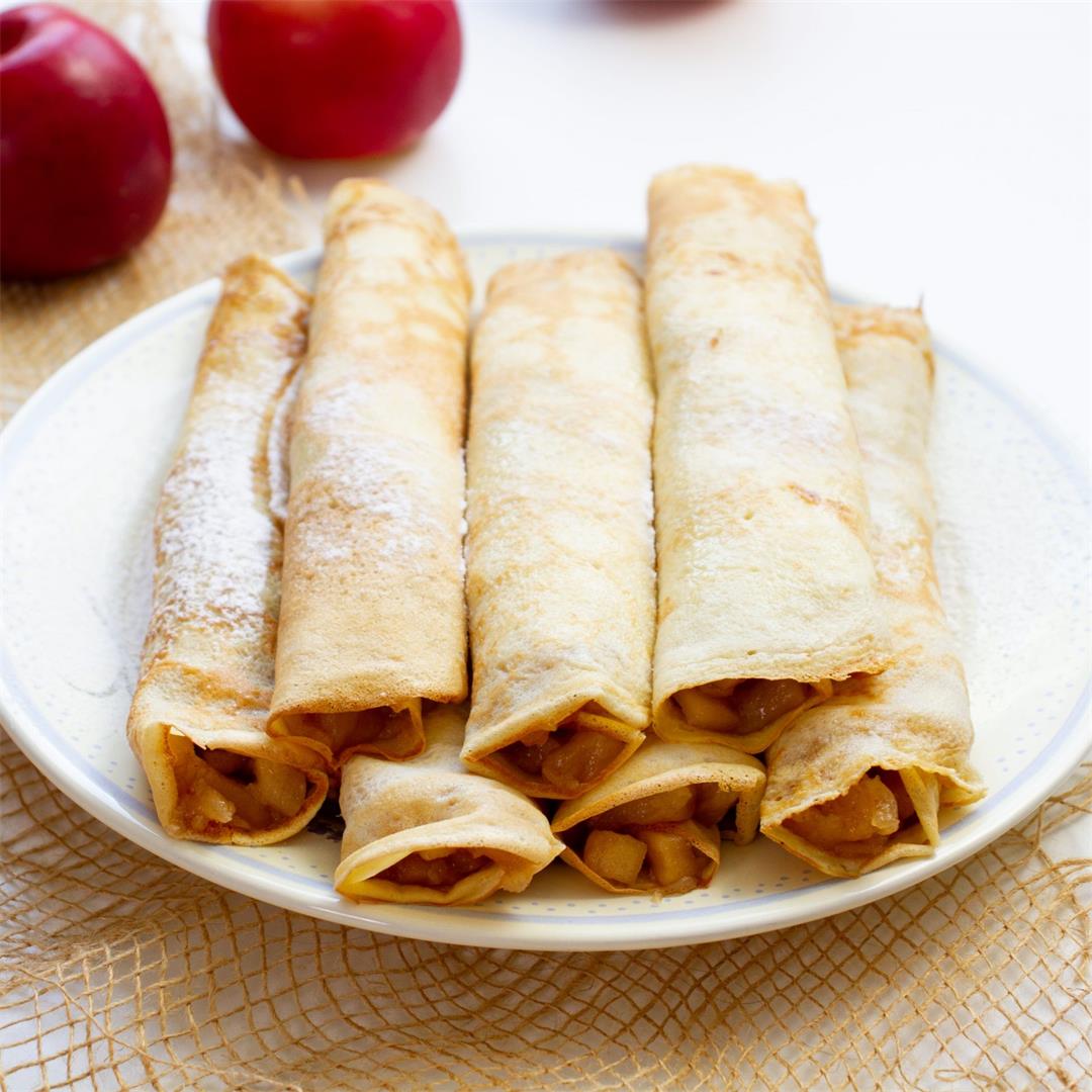 Crêpes with apples ⋆ MeCooks Blog