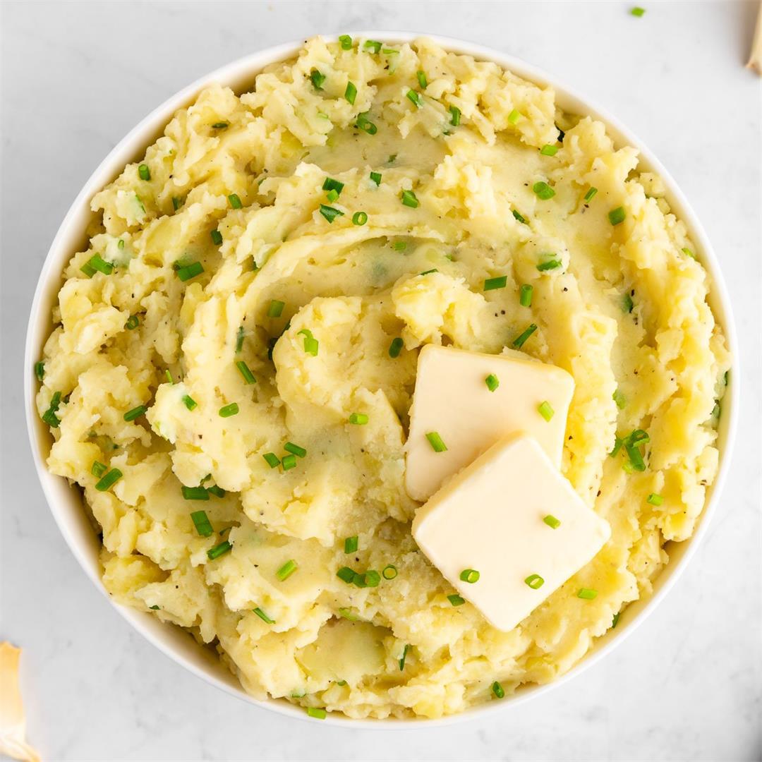 Vegan Garlic Mashed Potatoes