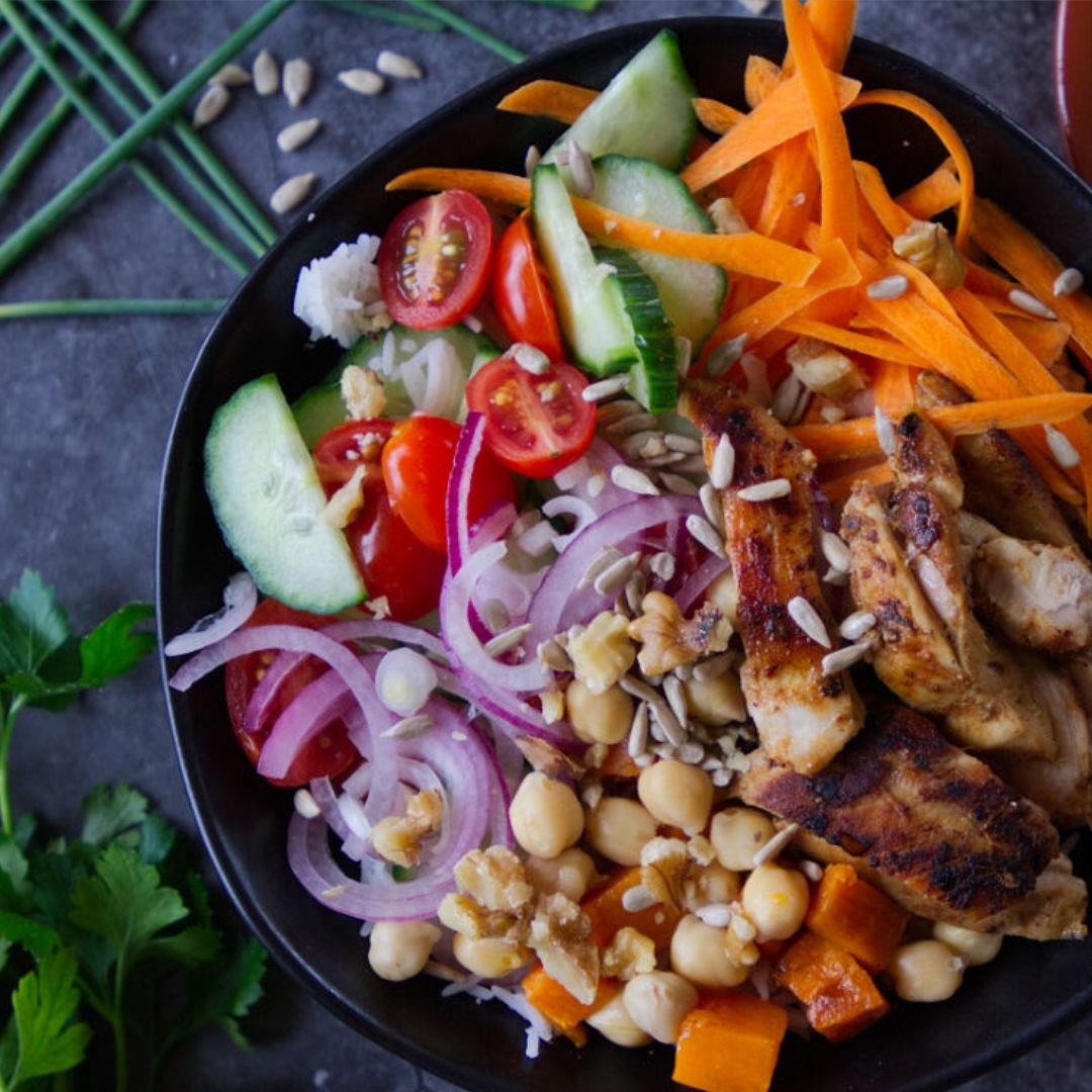 Grilled Chicken Rice Bowl and a tasty homemade dressing 🧑‍🍳 �