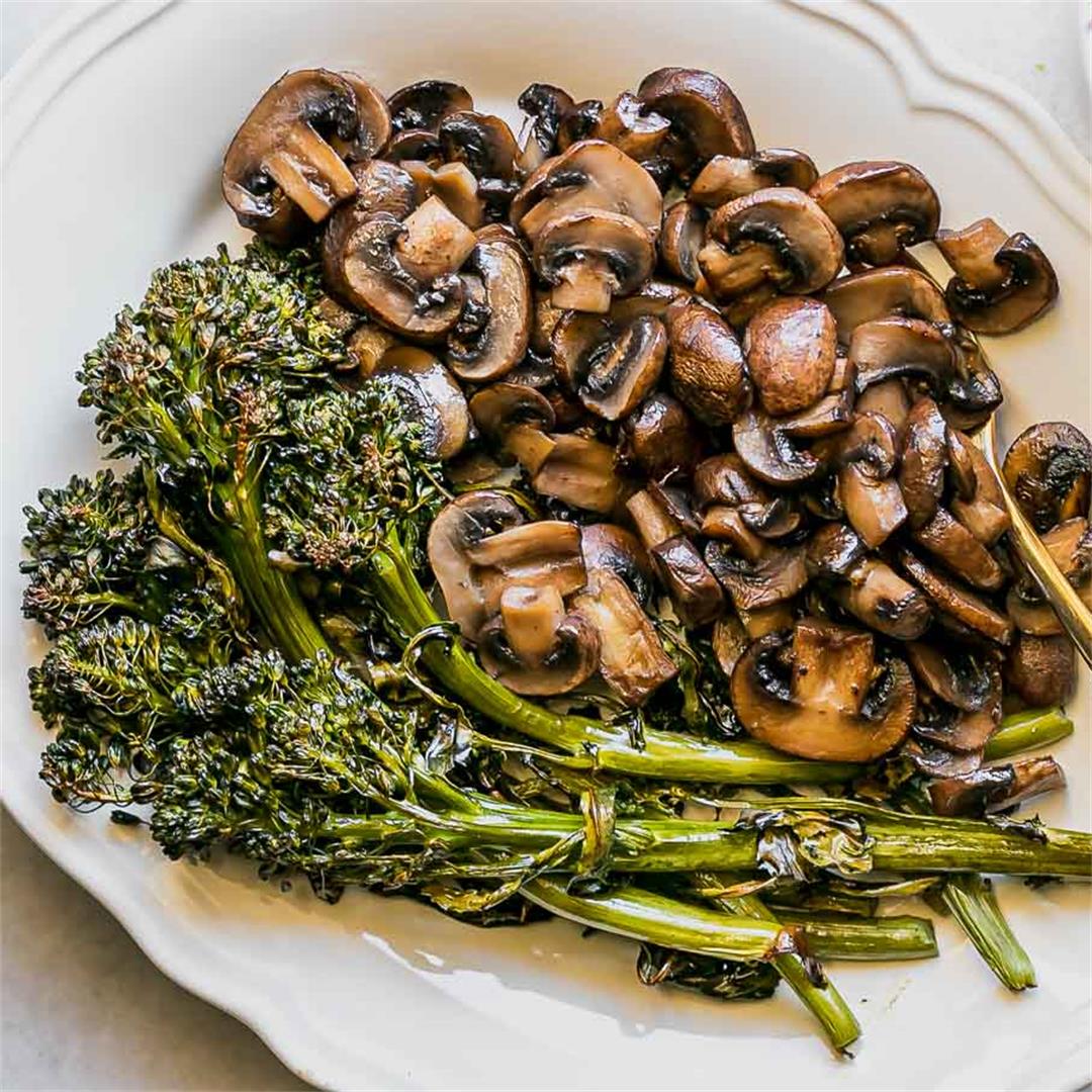 Roasted Broccolini and Mushrooms ⋆ 5 Ingredients + 30 Minutes!