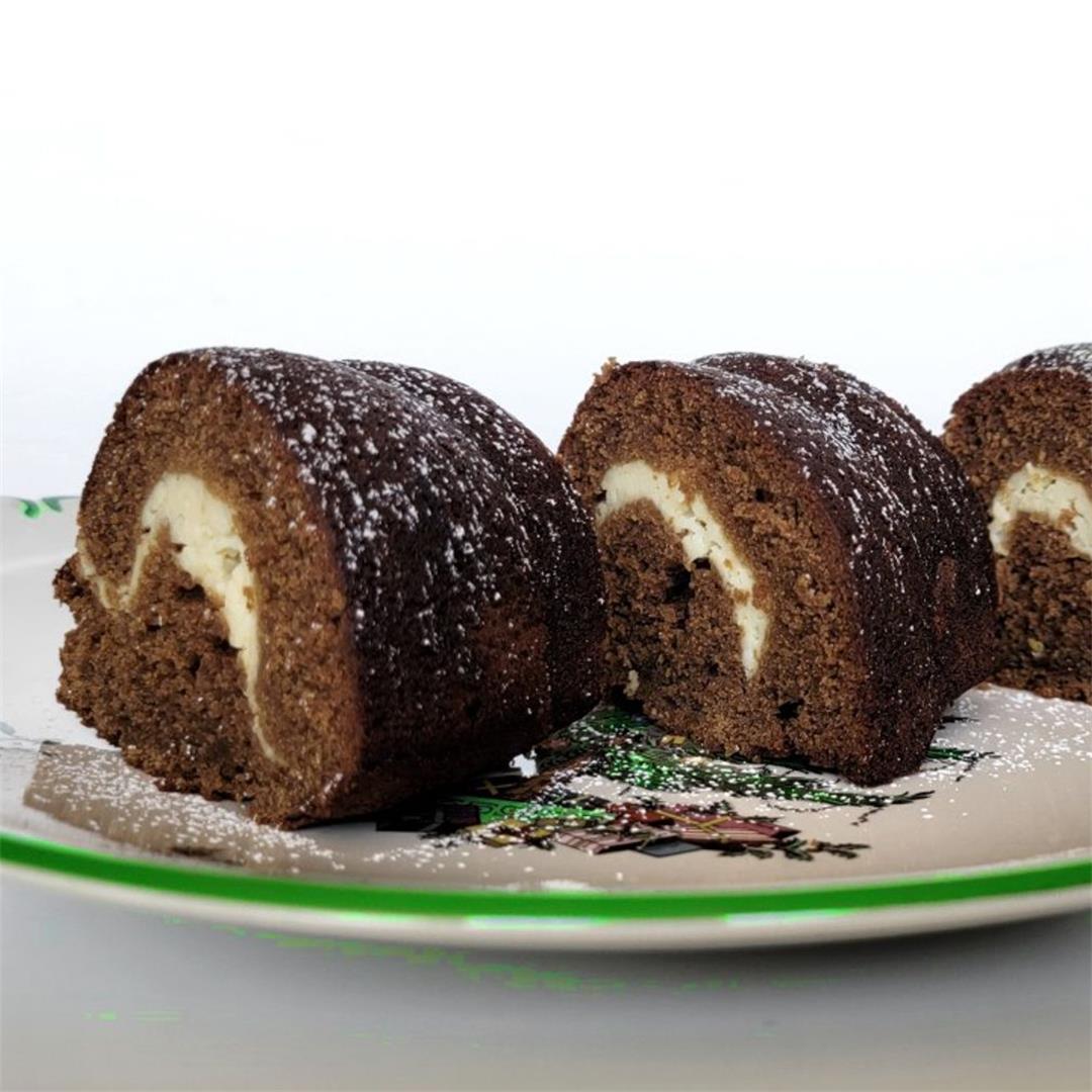 Gingerbread Bundt Cake with Lemon Filling