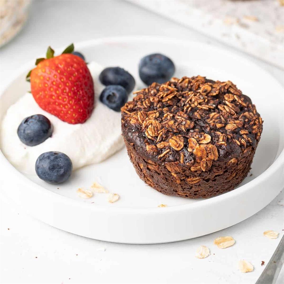 Baked Chocolate Oatmeal Cups