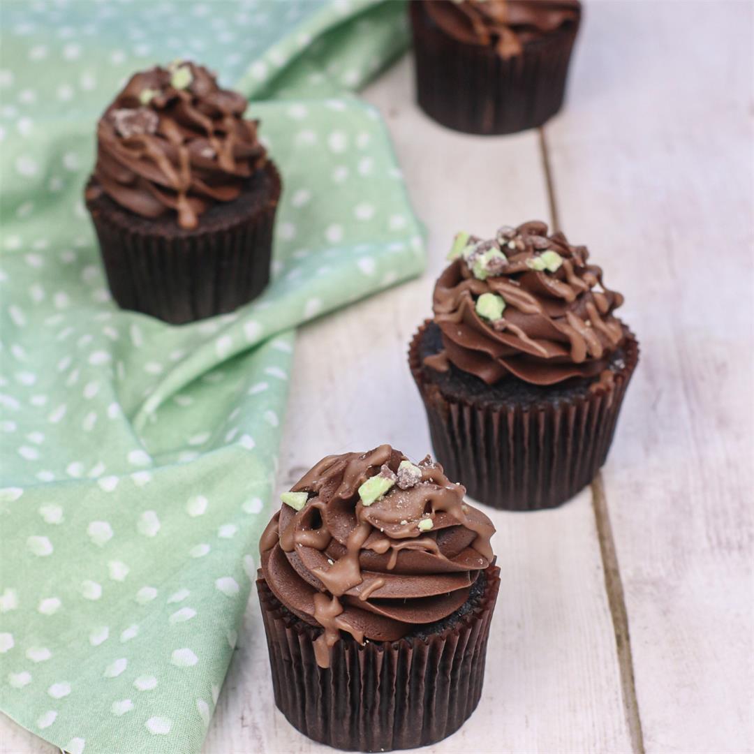 Chocolate Mint Cupcakes - Cake Mix Recipes