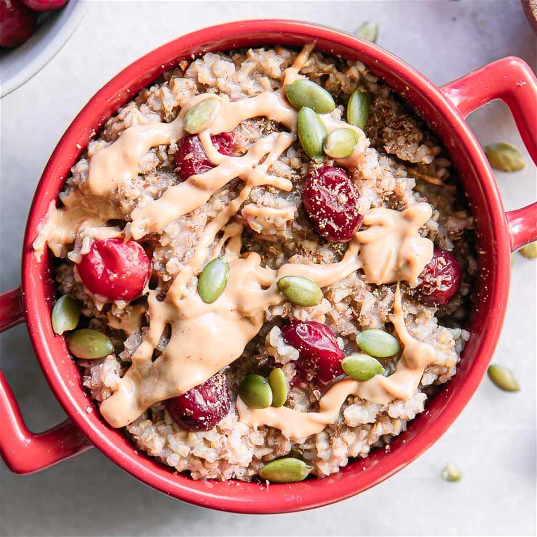 Cranberry Oatmeal Bowl ⋆ Easy 10-Minute Oats with Cranberries!