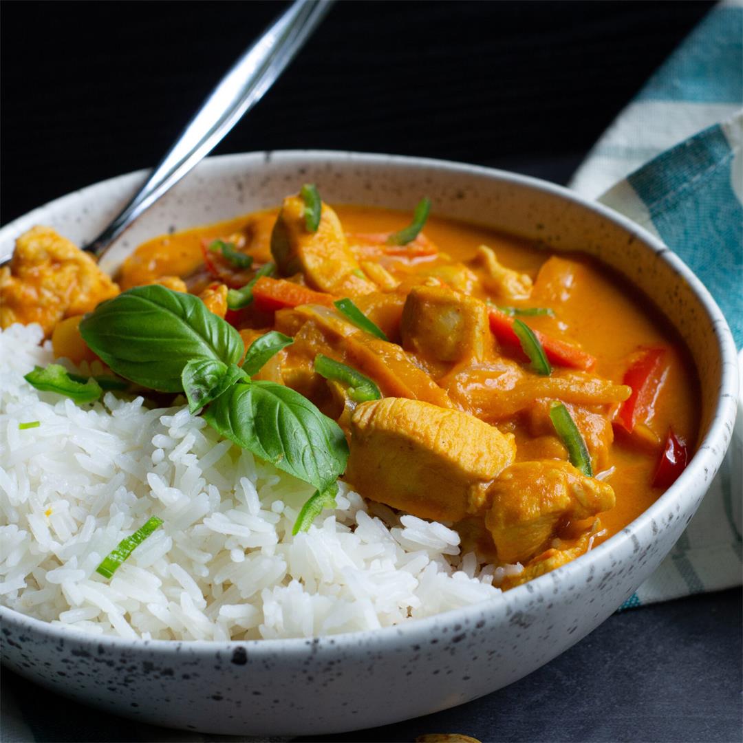 Thai-Inspired Pumpkin Chicken Curry