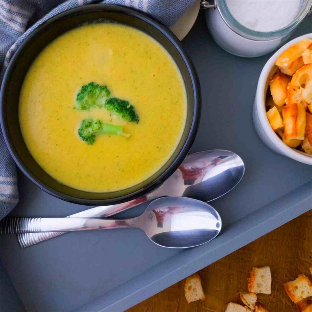 Vegan Broccoli Cheddar Soup Like Panera (Easy!)