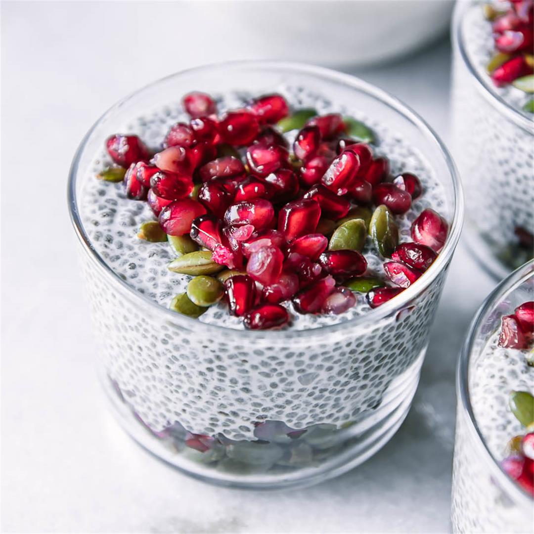 Pomegranate Chia Seed Pudding ⋆ Easy Breakfast or Snack!