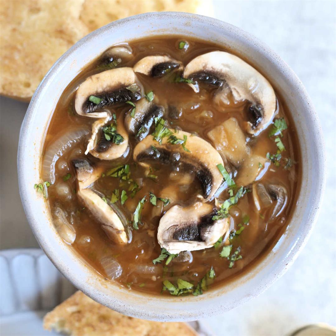 Quick and Easy Mushroom Onion Soup