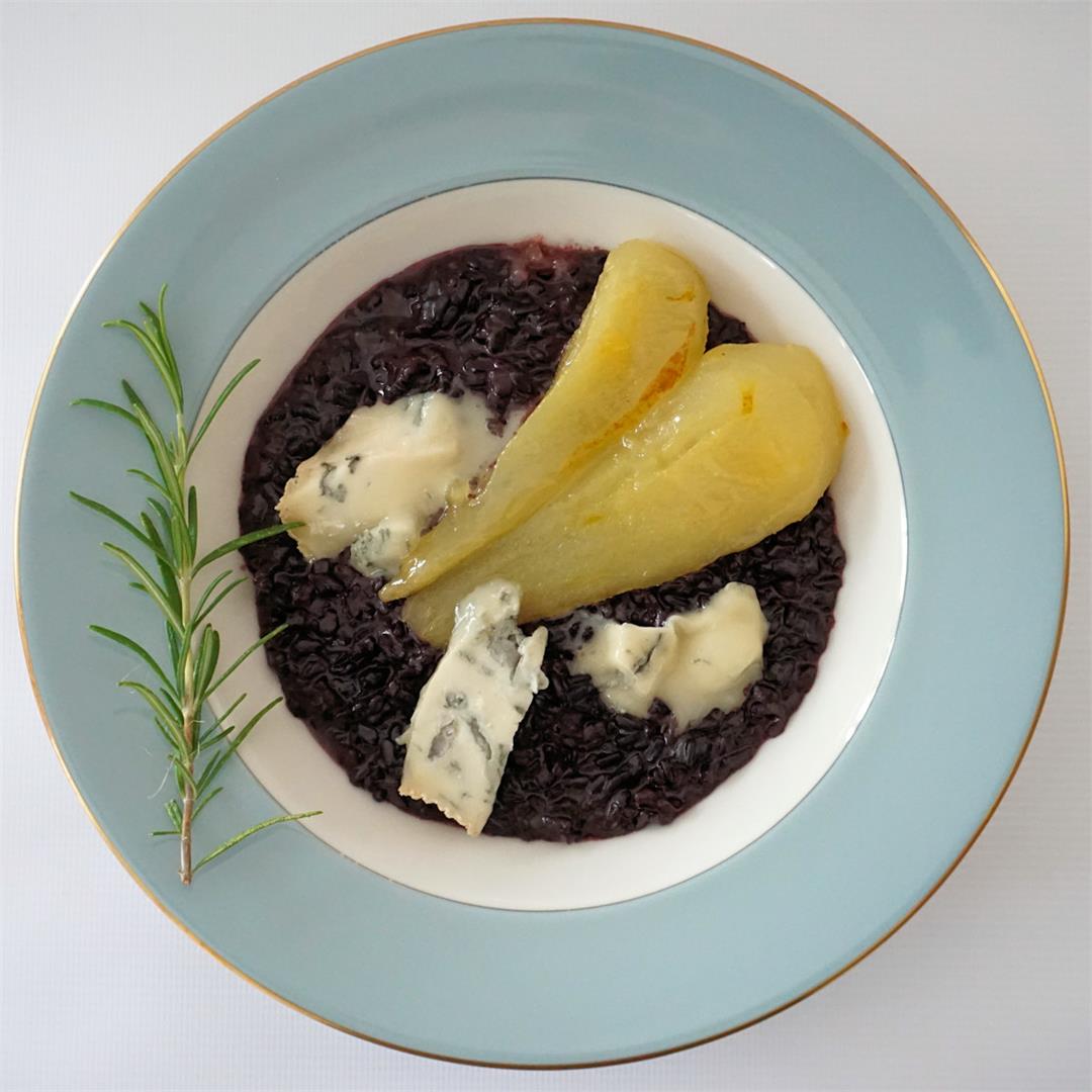 Black rice risotto with pears