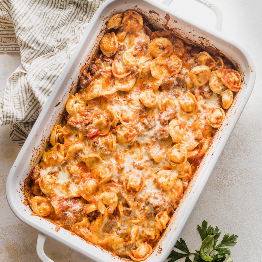 Baked Tortellini (Easy and Flavorful)