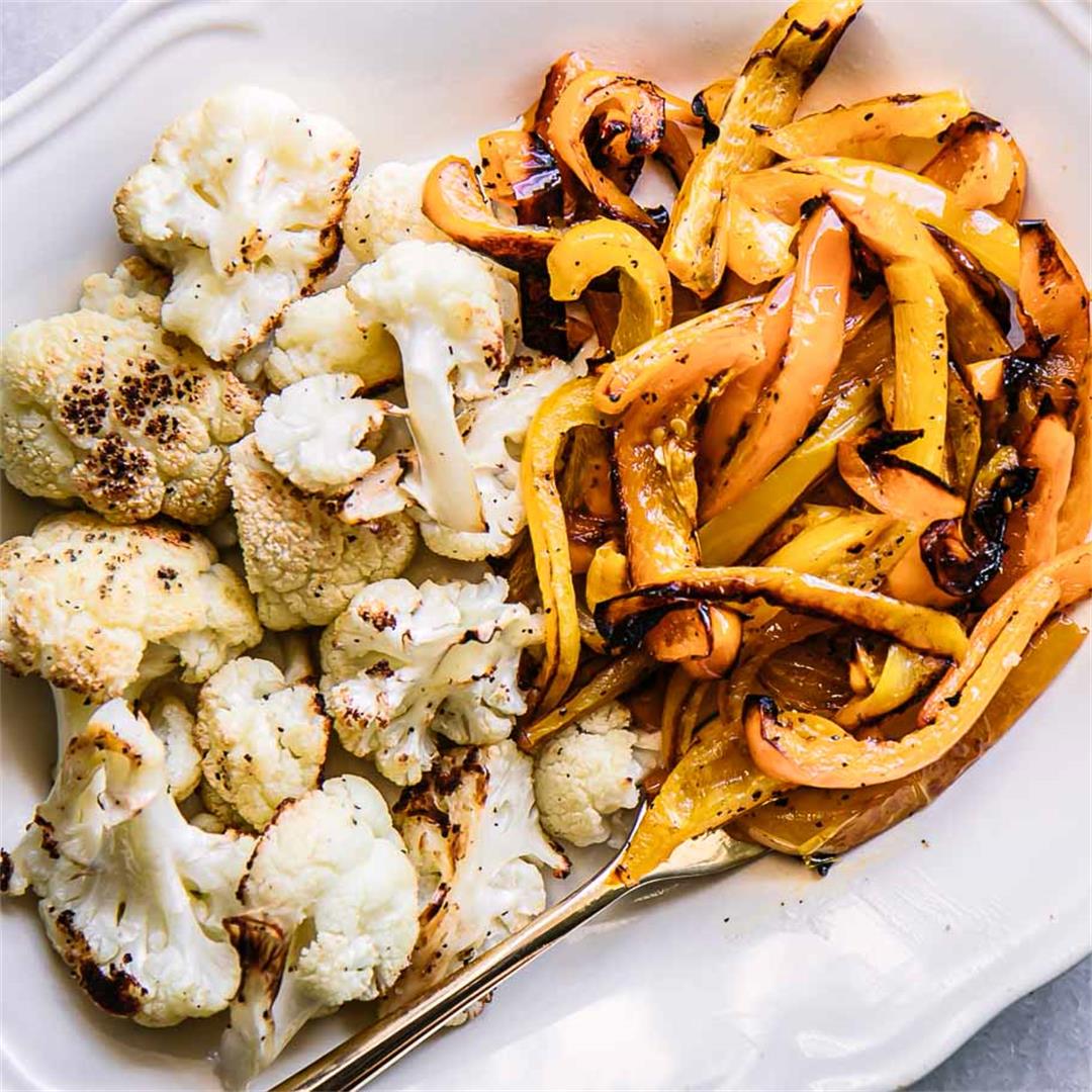 Roasted Cauliflower and Bell Peppers ⋆ Only 5 Ingredients!