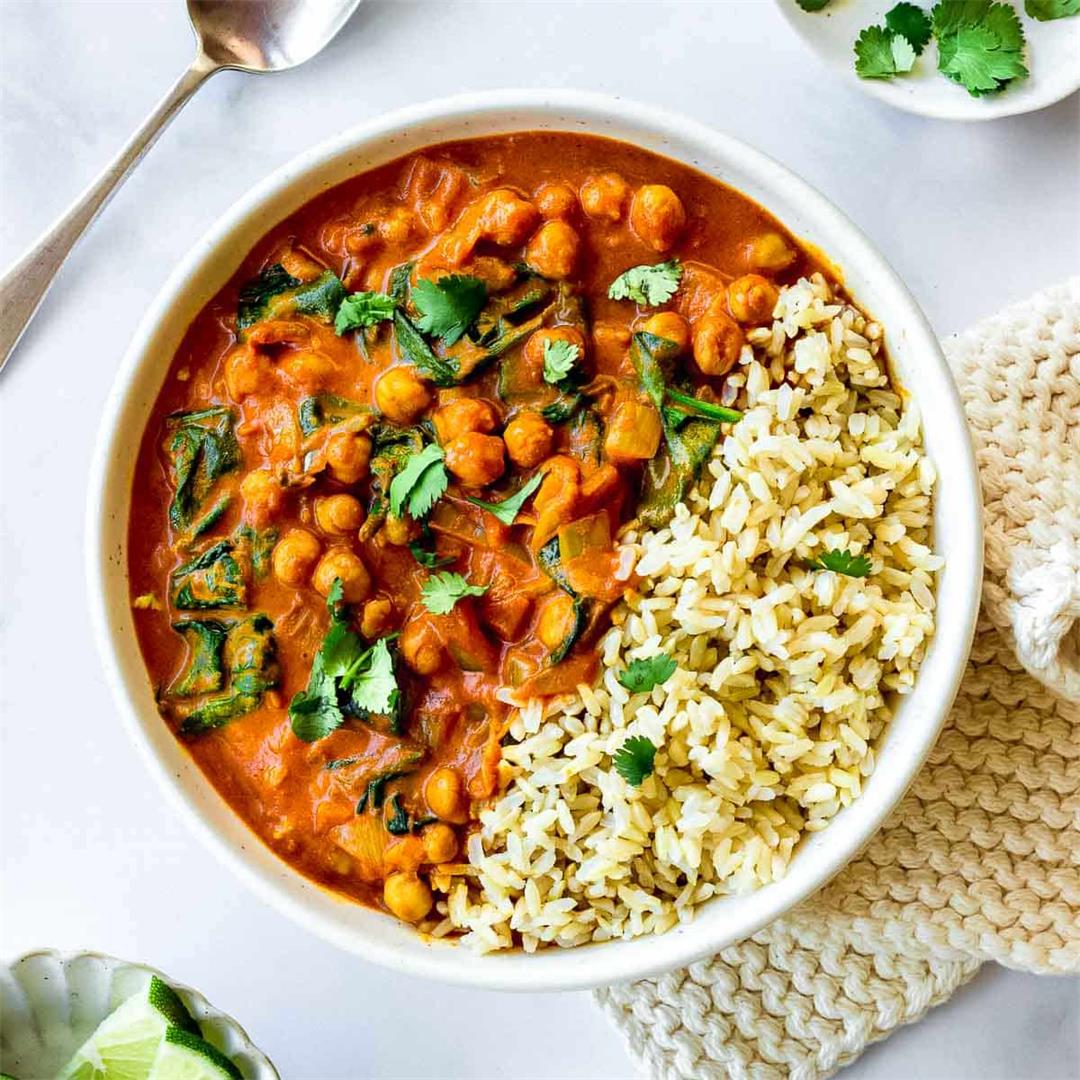 Chickpea Spinach Curry (easy)
