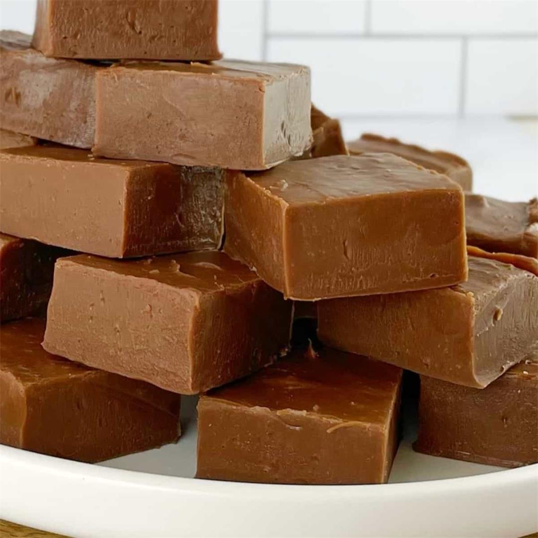 2 Ingredient Fudge (with video) · Chef Not Required...