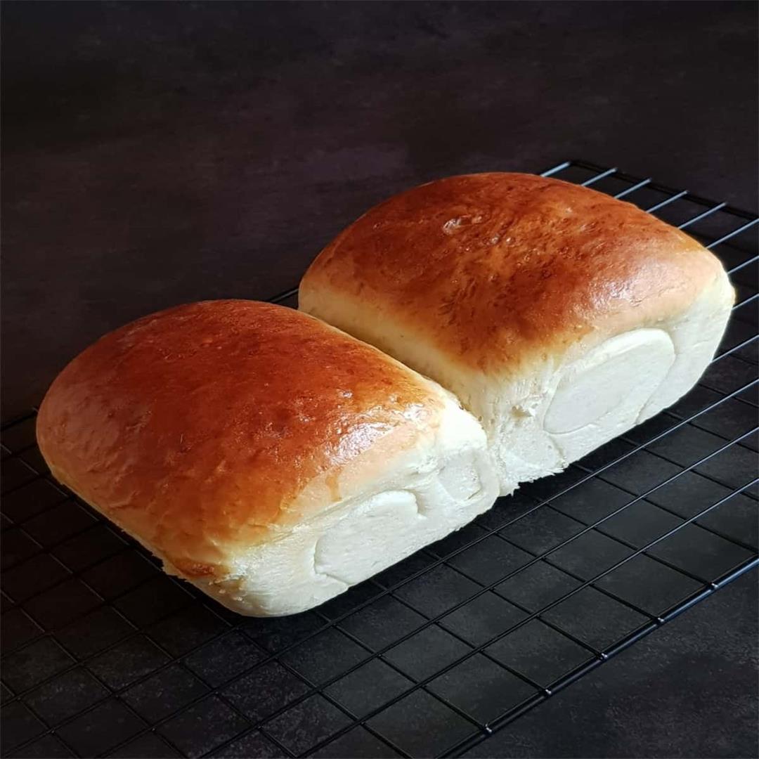 Tangzhong Bread/ How To Make Easy Bread With Tangzhong Method |