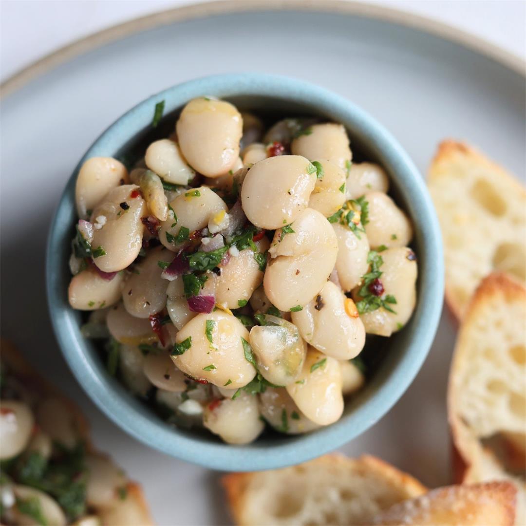 Marinaded herb white beans