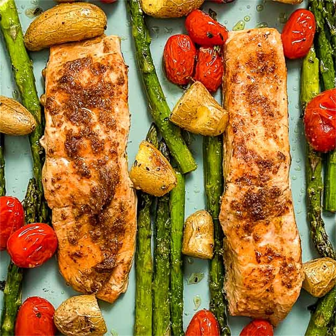 Sheet Pan Salmon and Veggies