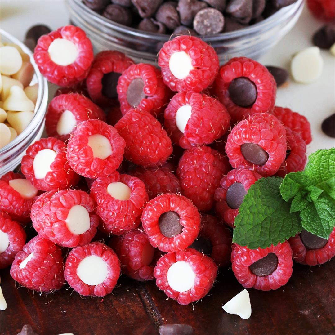 2-Ingredient Chocolate-Stuffed Raspberries
