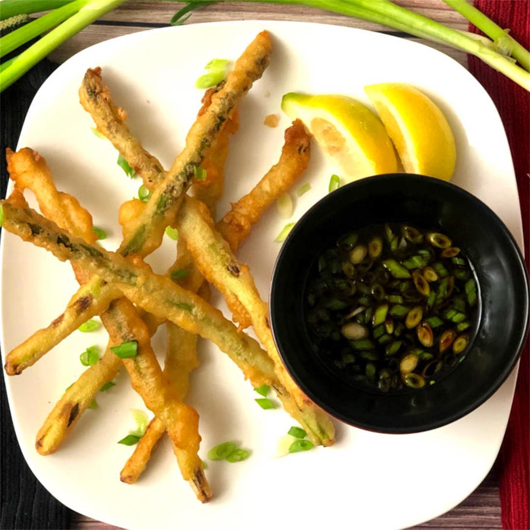 Asparagus Tempura With Soy Sauce and Lemon Dipping Sauce