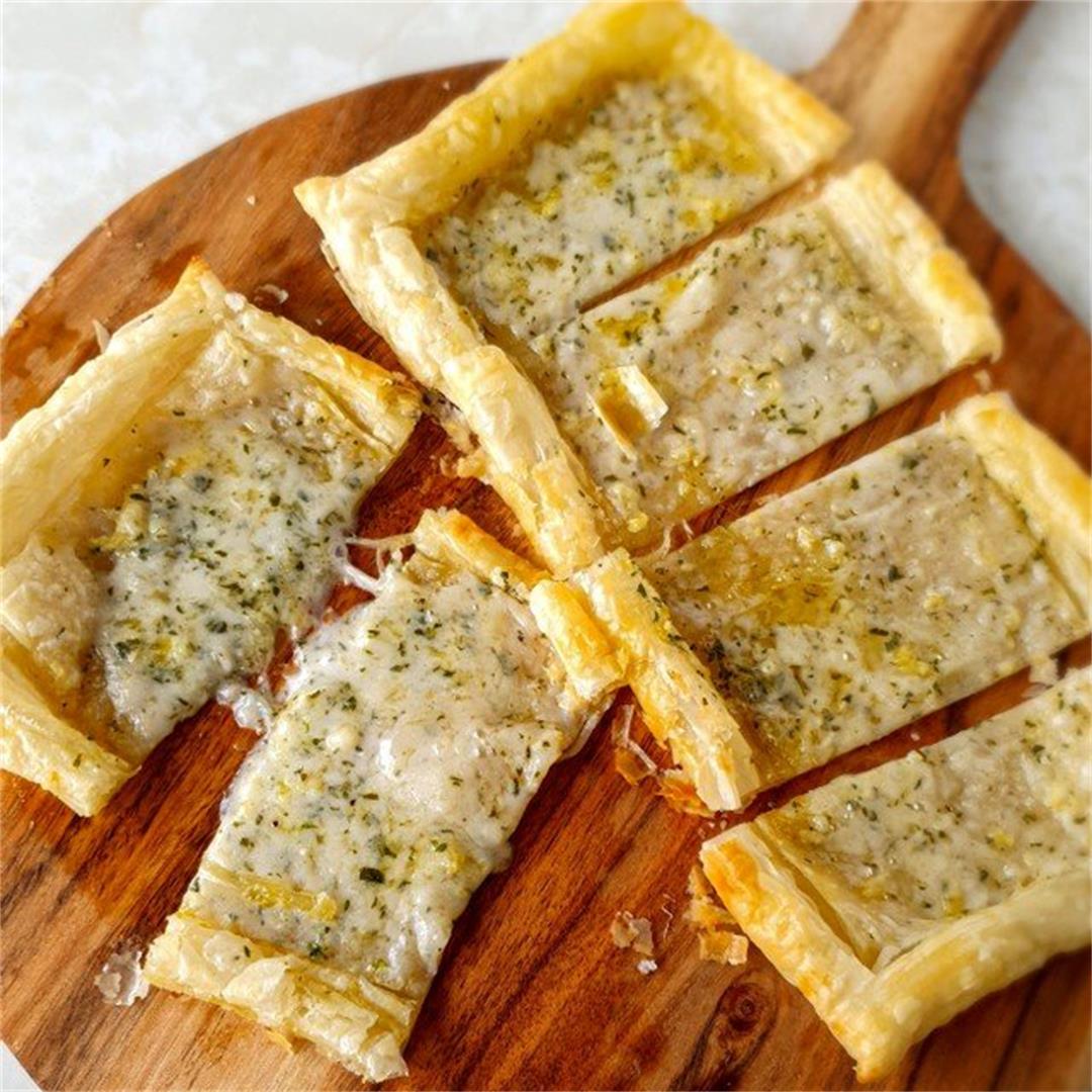 Garlic Bread Vegan using Puff Pastry — That Vegan Dad