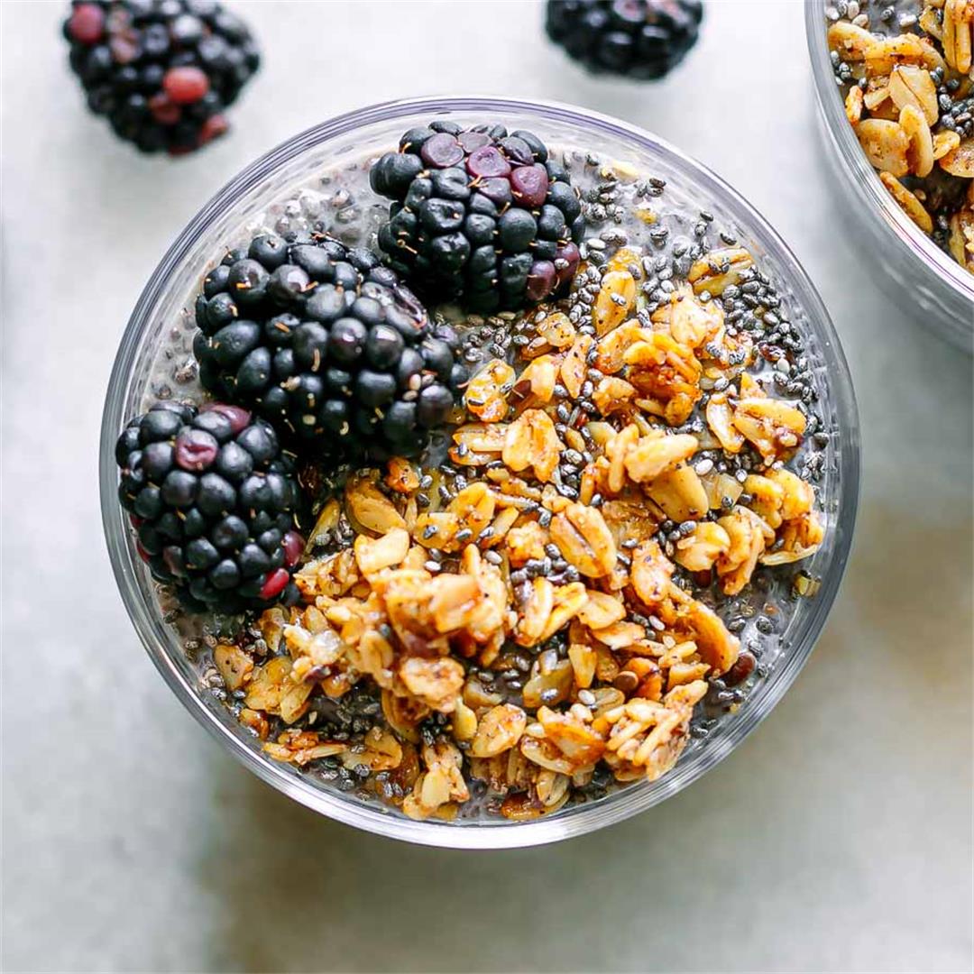 Blackberry Chia Seed Pudding ⋆ Easy Prep Grab-and-Go Breakfast!