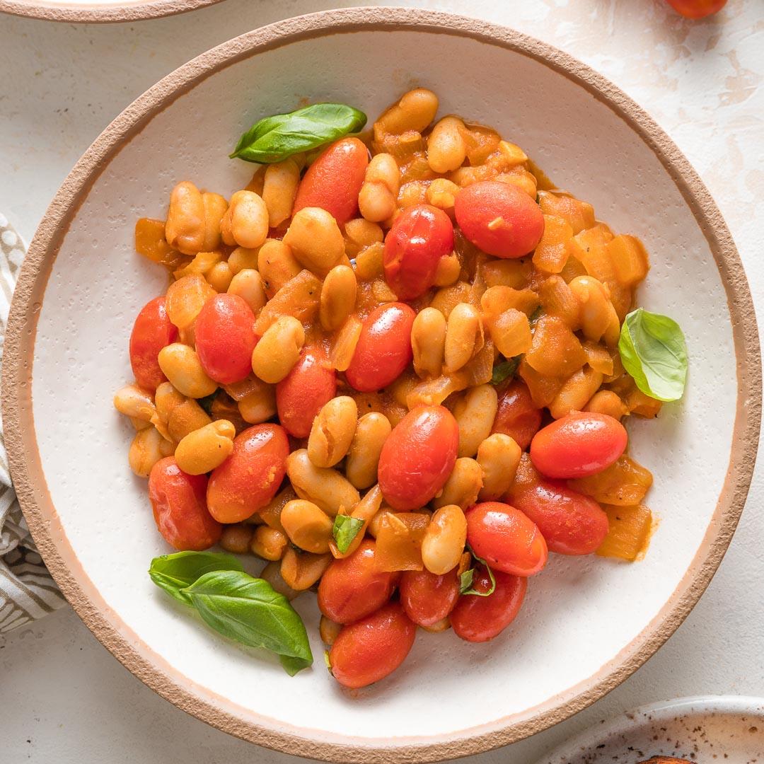 Braised White Beans and Tomatoes