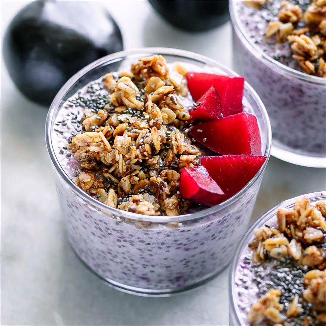 Plum Chia Seed Pudding ⋆ 10 Minute Prep, Great Easy Breakfast!