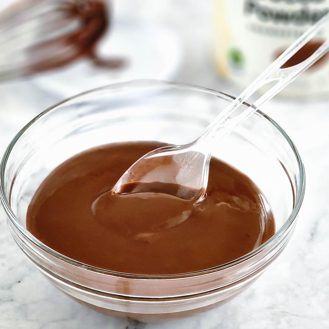 Easy Chocolate Glaze with Powdered Sugar
