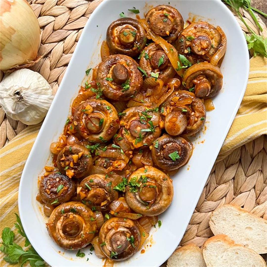 The BEST-EVER Spanish Mushrooms | Champiñones con Cebolla y Ajo