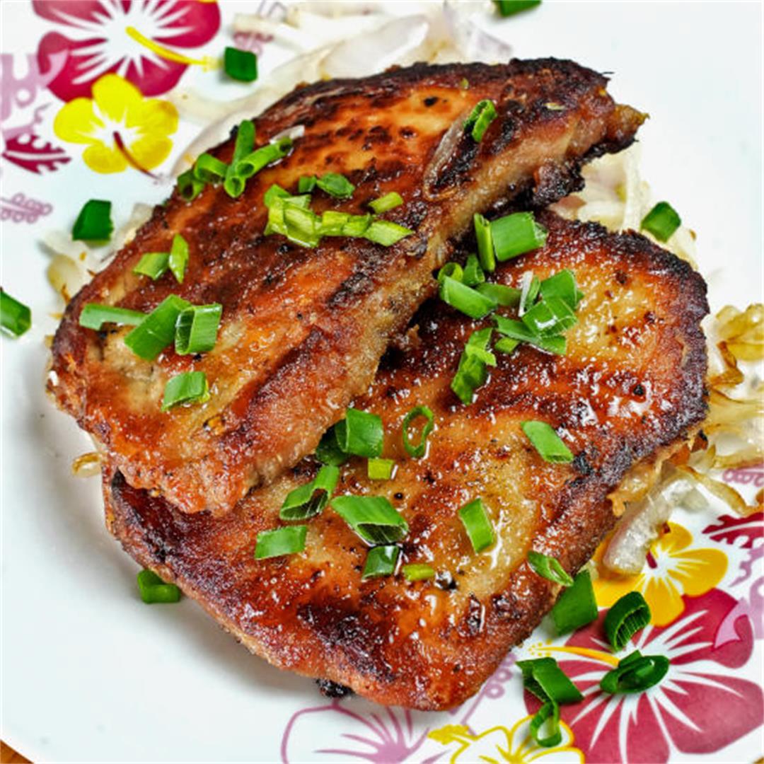 Pan-fried pork chops Hong Kong style- Easy Chinese recipe