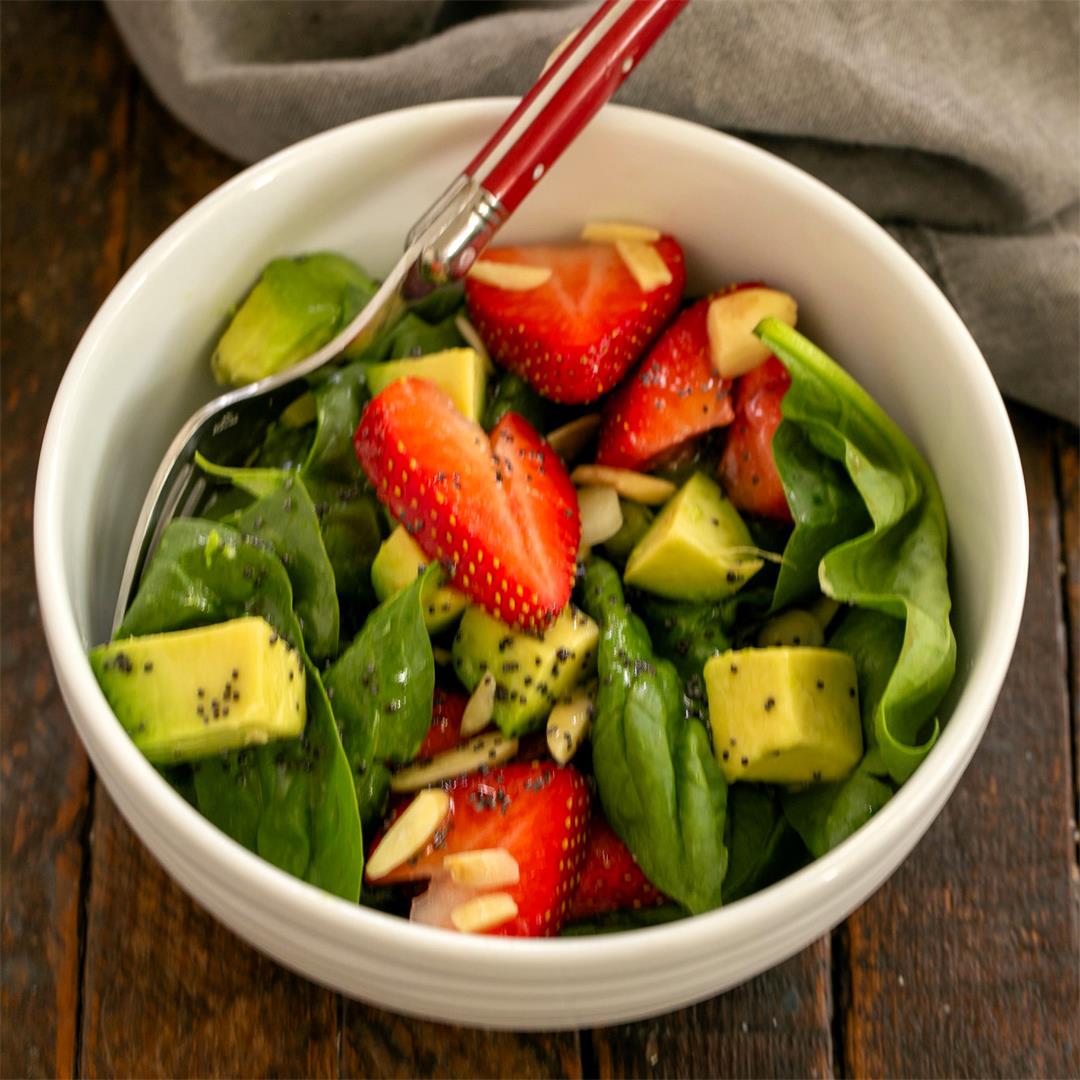 Strawberry Spinach Salad with Avocados