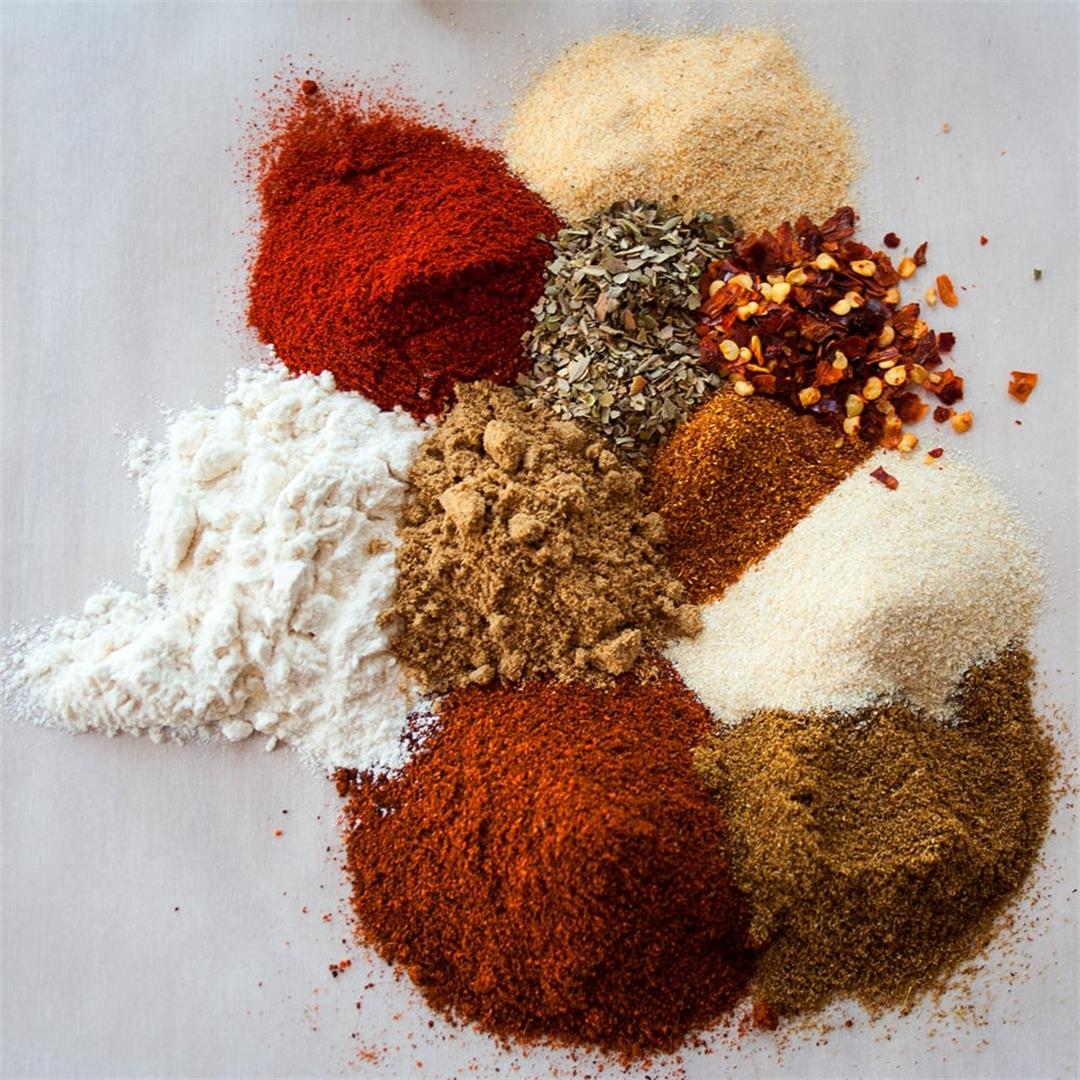 Homemade Chili Seasoning Mix {Best Ever!} @ Bake It With Love