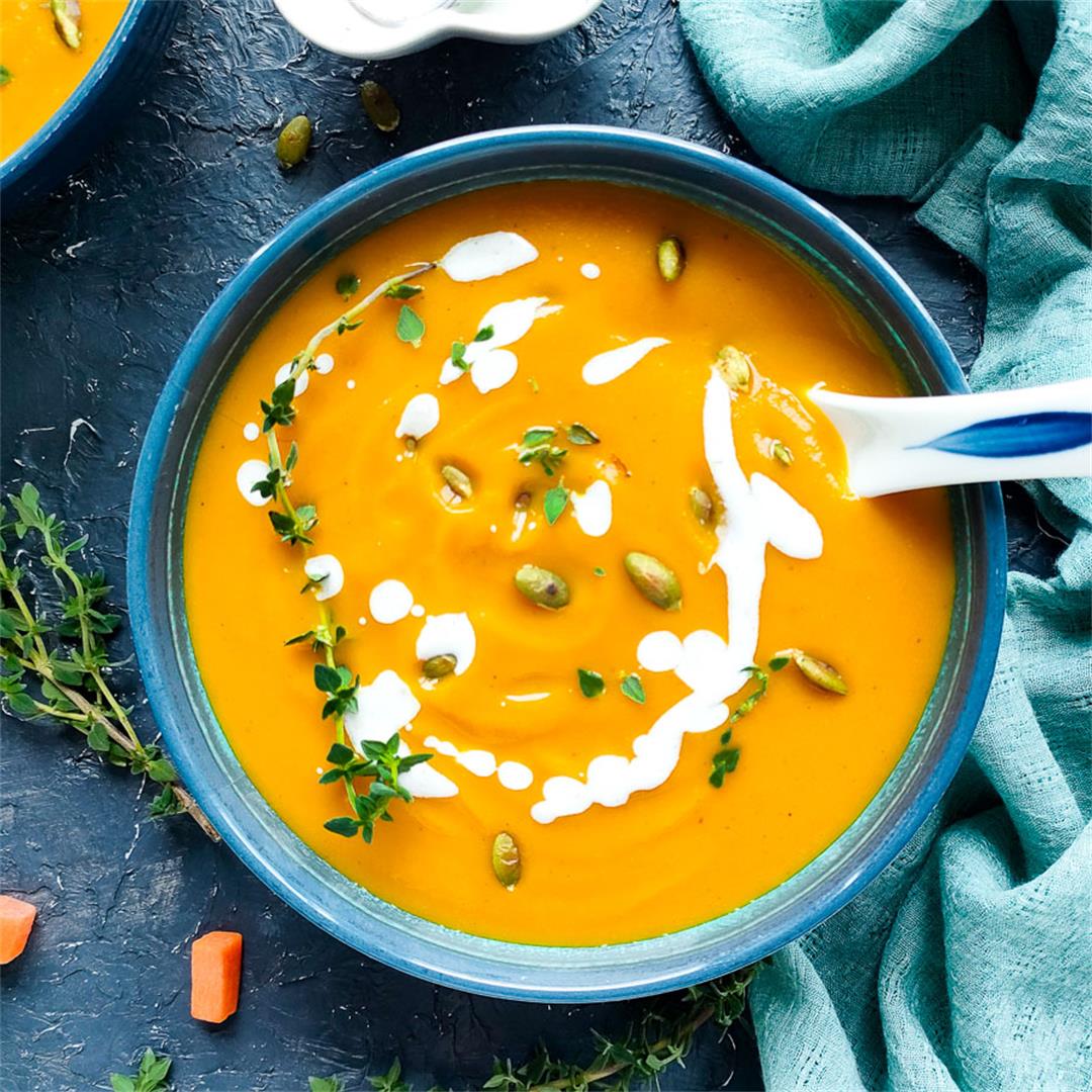 Easy Pumpkin Carrot Soup with Ginger (no cream)