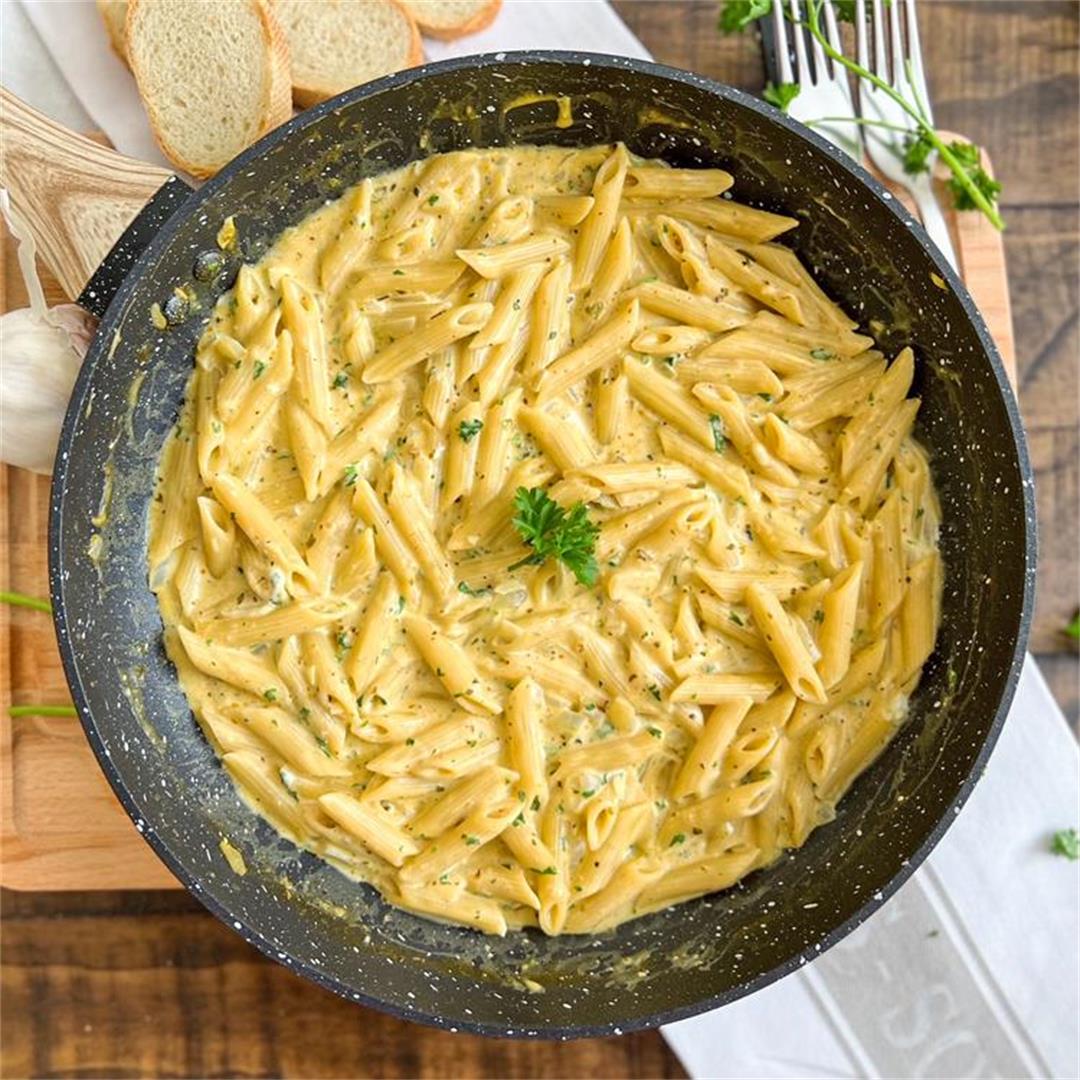 The HEALTHIEST Creamy Garlic Pasta | Easy ONE-PAN Recipe
