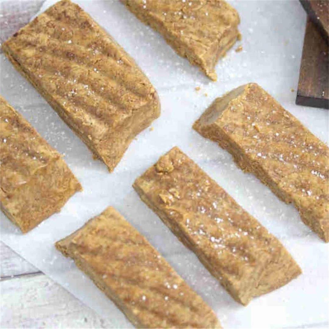 5 Minute Gingerbread Protein Bars (25 gram protein)