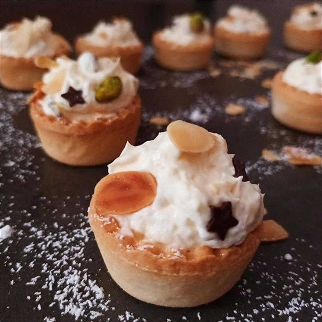 Cannoli Cookie Cups
