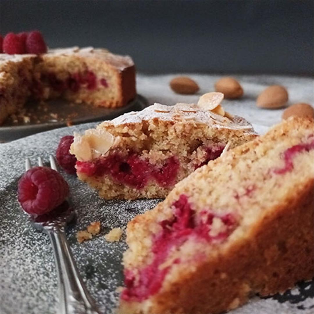 Easy Raspberry Cake from Scratch
