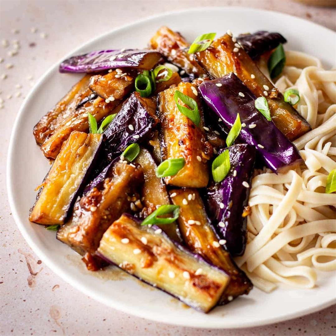 Easy Eggplant Stir Fry with Garlic Sauce