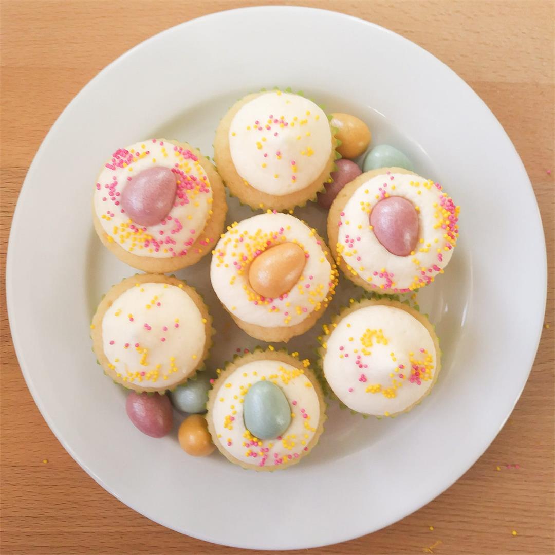 Mini Lemon Cupcakes with Lemon Mascarpone Frosting